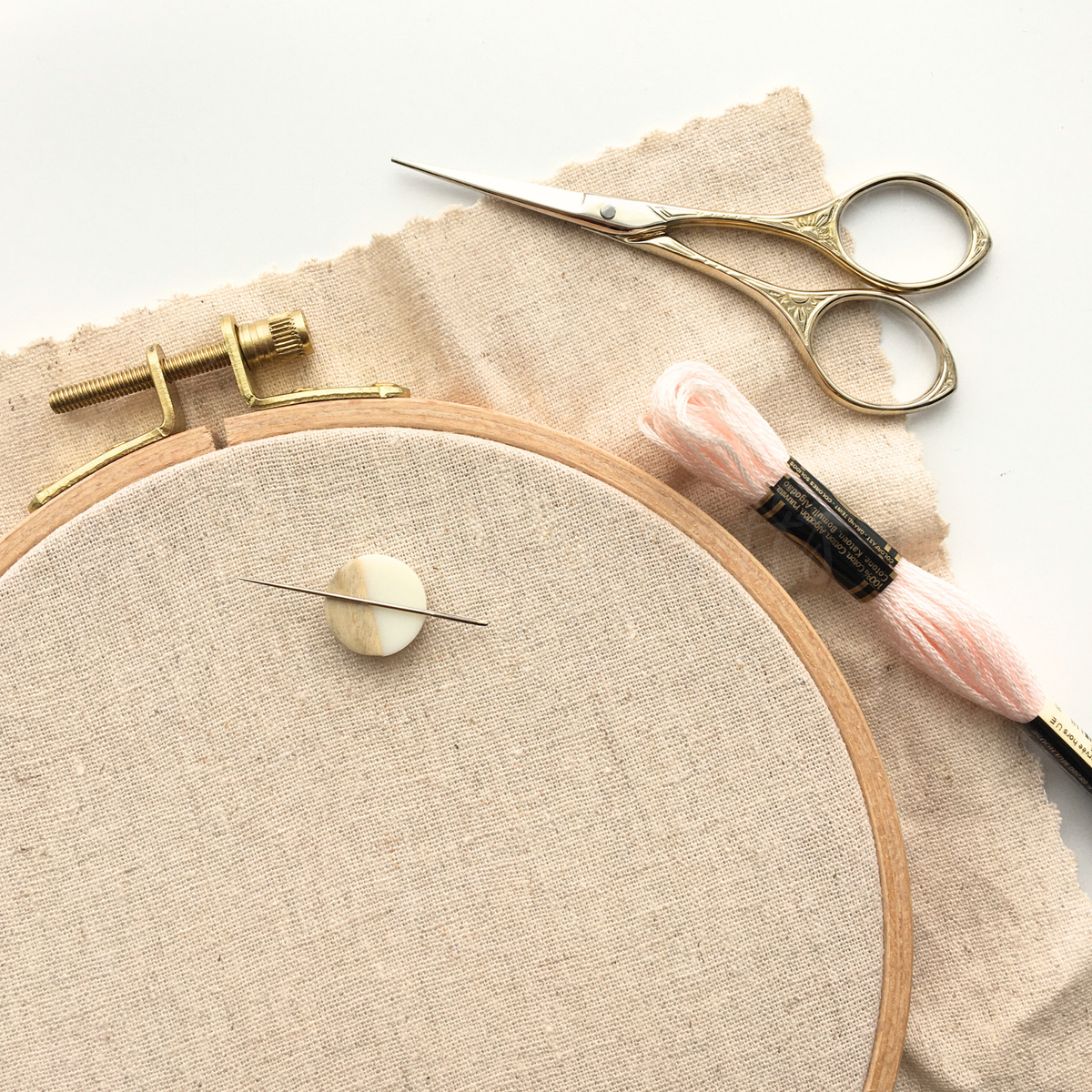 Mini Magnetic Needle Minder